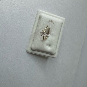 NWT 14K Gold Flower Hoop 20G Nose Ring